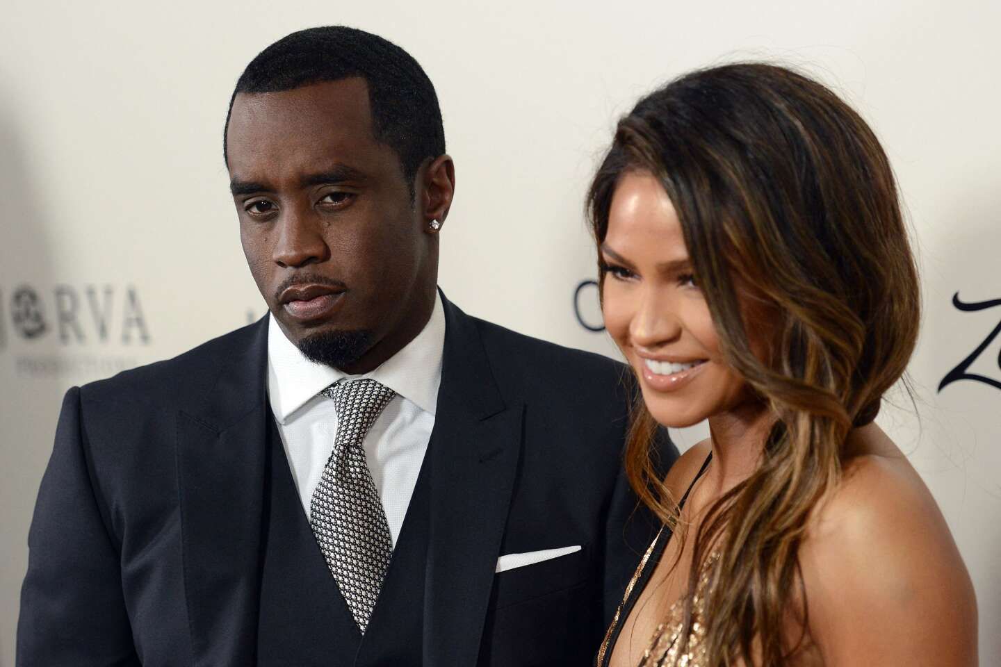 Le rappeur Sean Combs, alias " Puff Daddy ", présente ses excuses après la diffusion d’une vidéo montrant un déchaînement de violence contre son ex-compagne