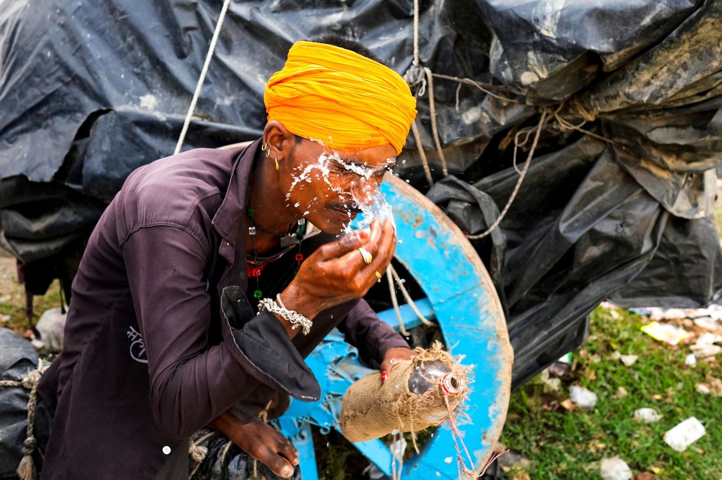 India heat wave: Severe heat linked to deaths in northeast India