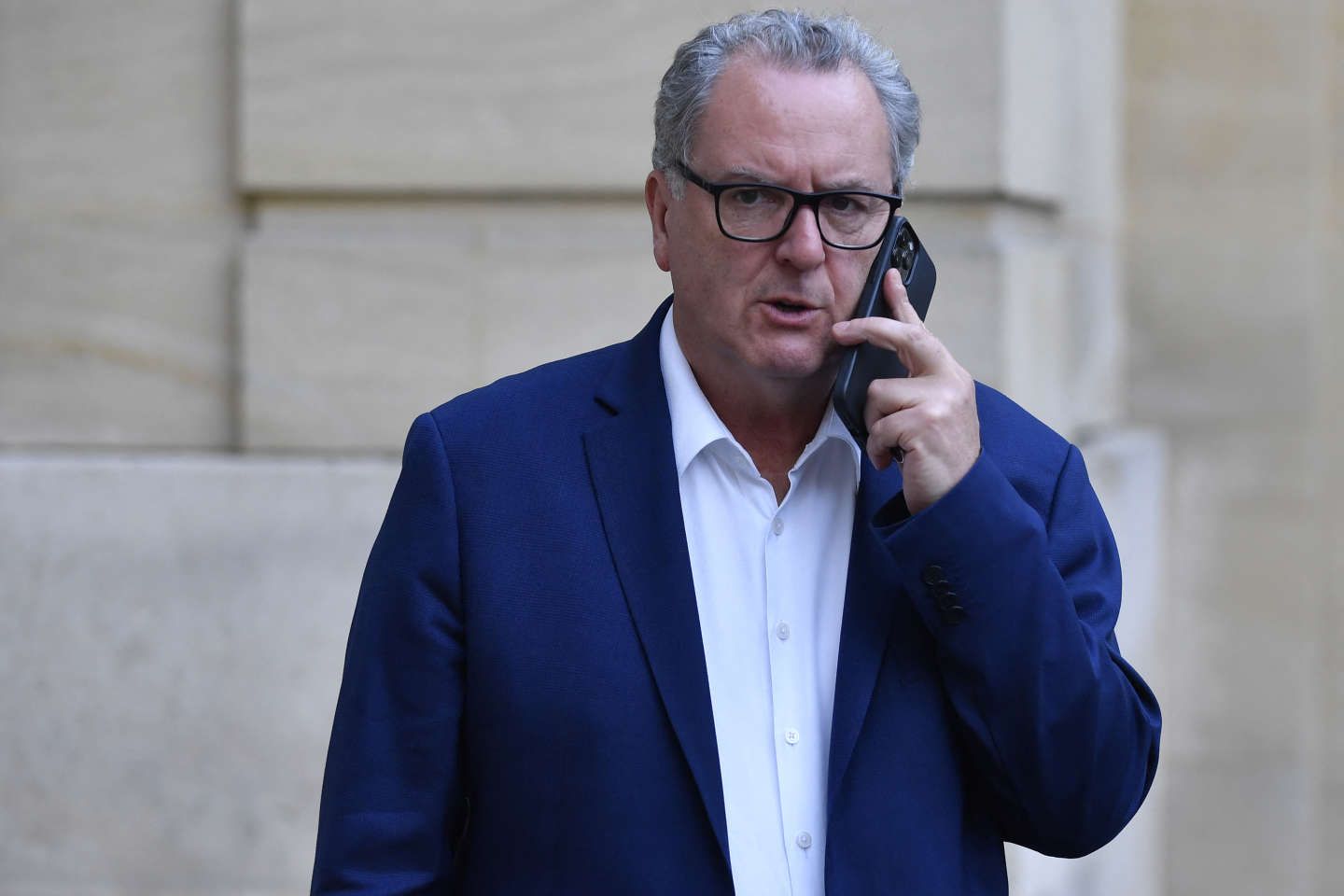 Richard Ferrand empêtré dans la polémique du troisième mandat présidentiel