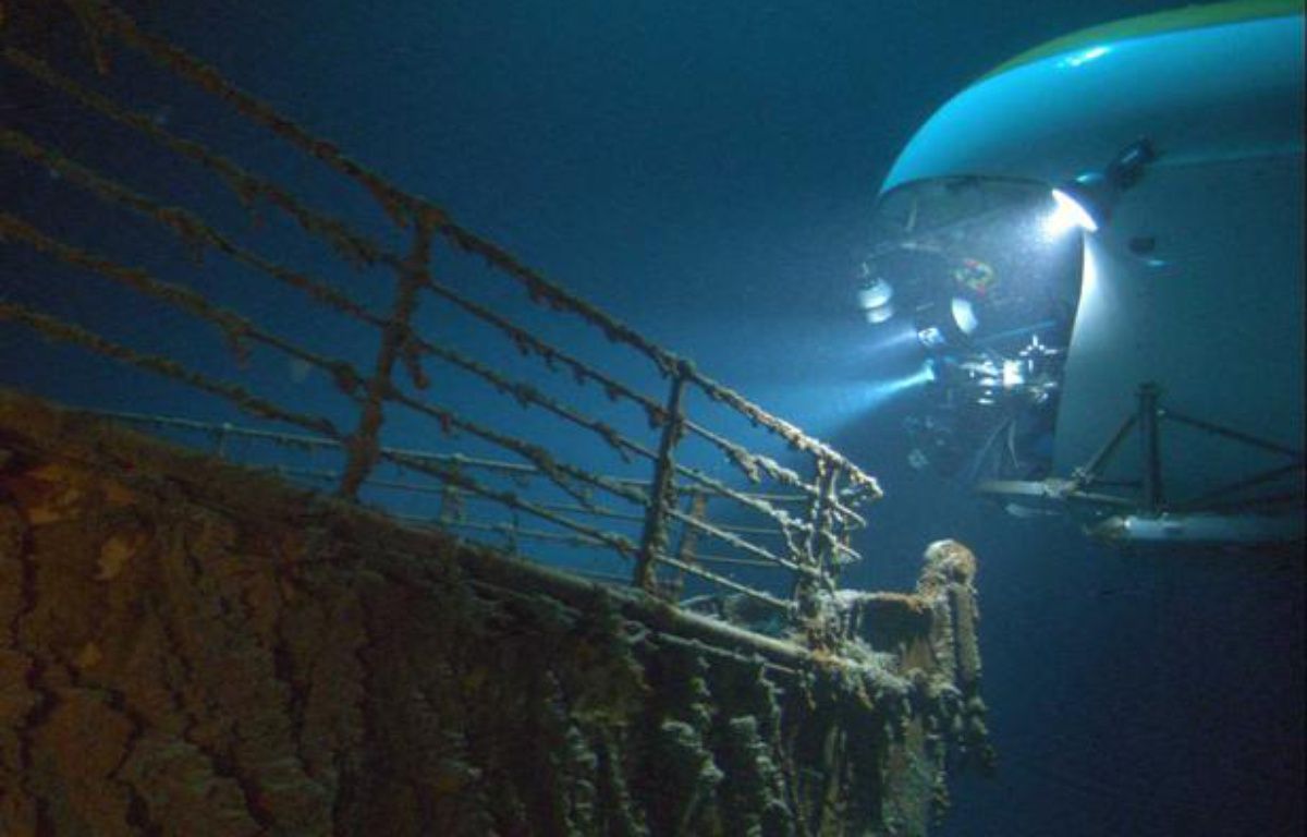 Un sous-marin touristique qui visitait l'épave est porté disparu au large du Canada