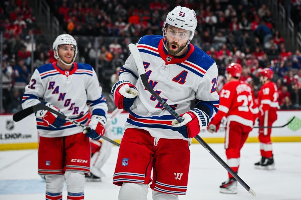 Barclay Goodrow claimed by Sharks as Rangers get rid of contract