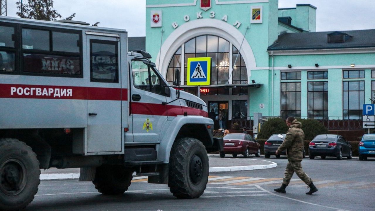 Incendie sur un terrain militaire en Crimée, Kiev se félicite d'une "opération réussie"