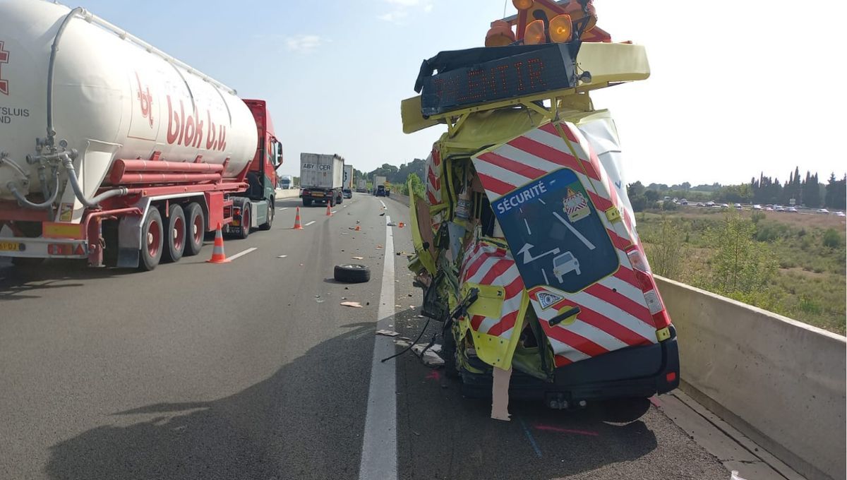 Un fourgon de patrouilleurs en intervention coupé en deux sur l'A9 près de Montpellier