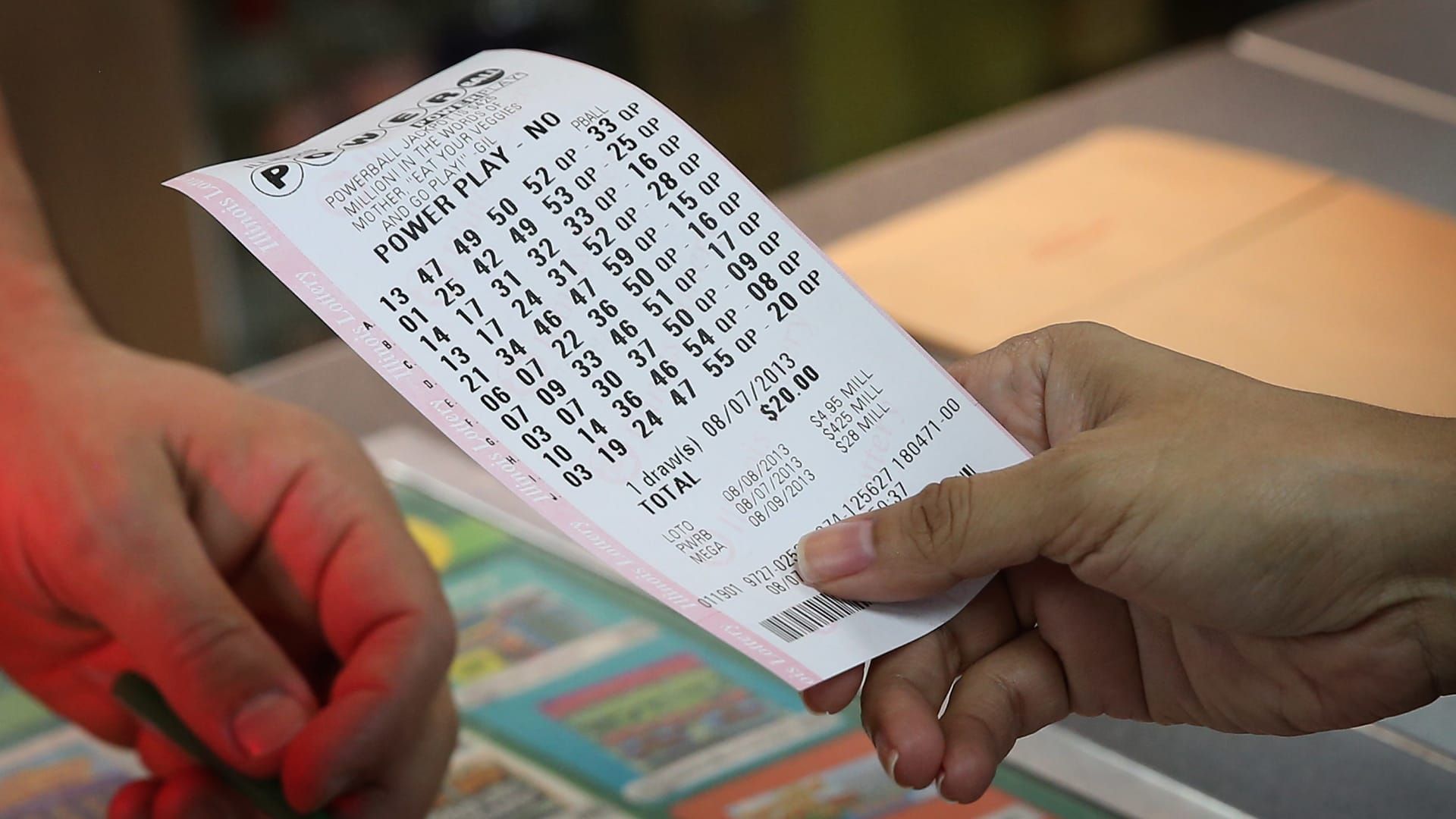 Here’s what the $1 billion Powerball winner could owe in taxes