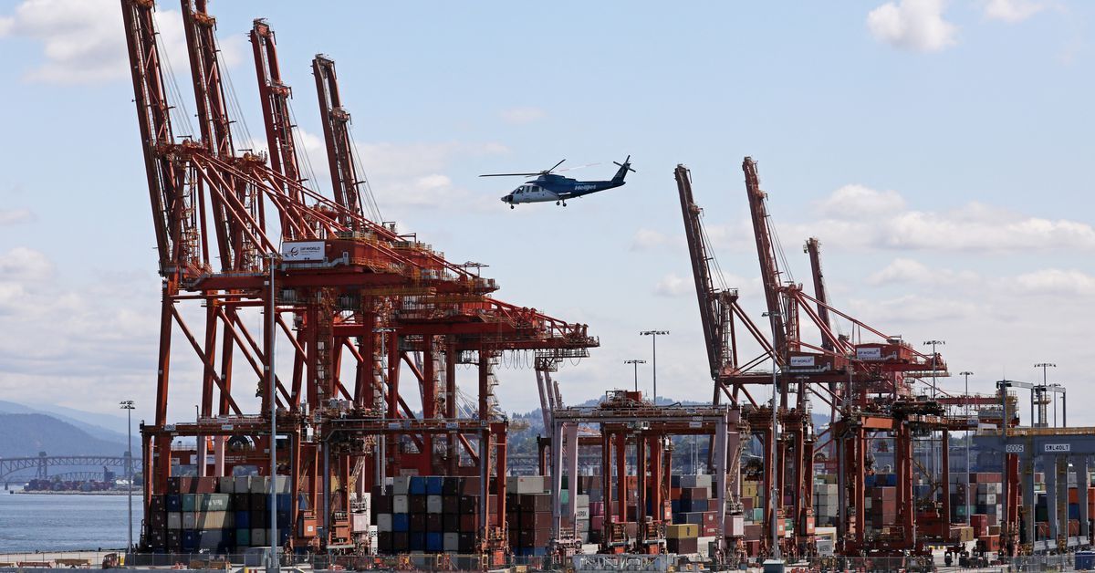 Canada's Pacific dock workers issue strike notice, Trudeau to hold crisis meeting