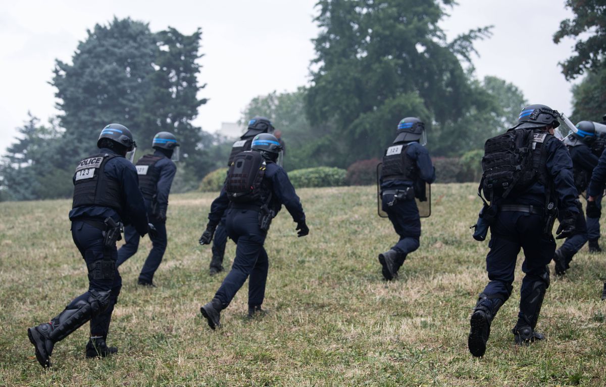 L'IGPN ouvre une enquête pour violences volontaires suite à la plainte d'une enseignante