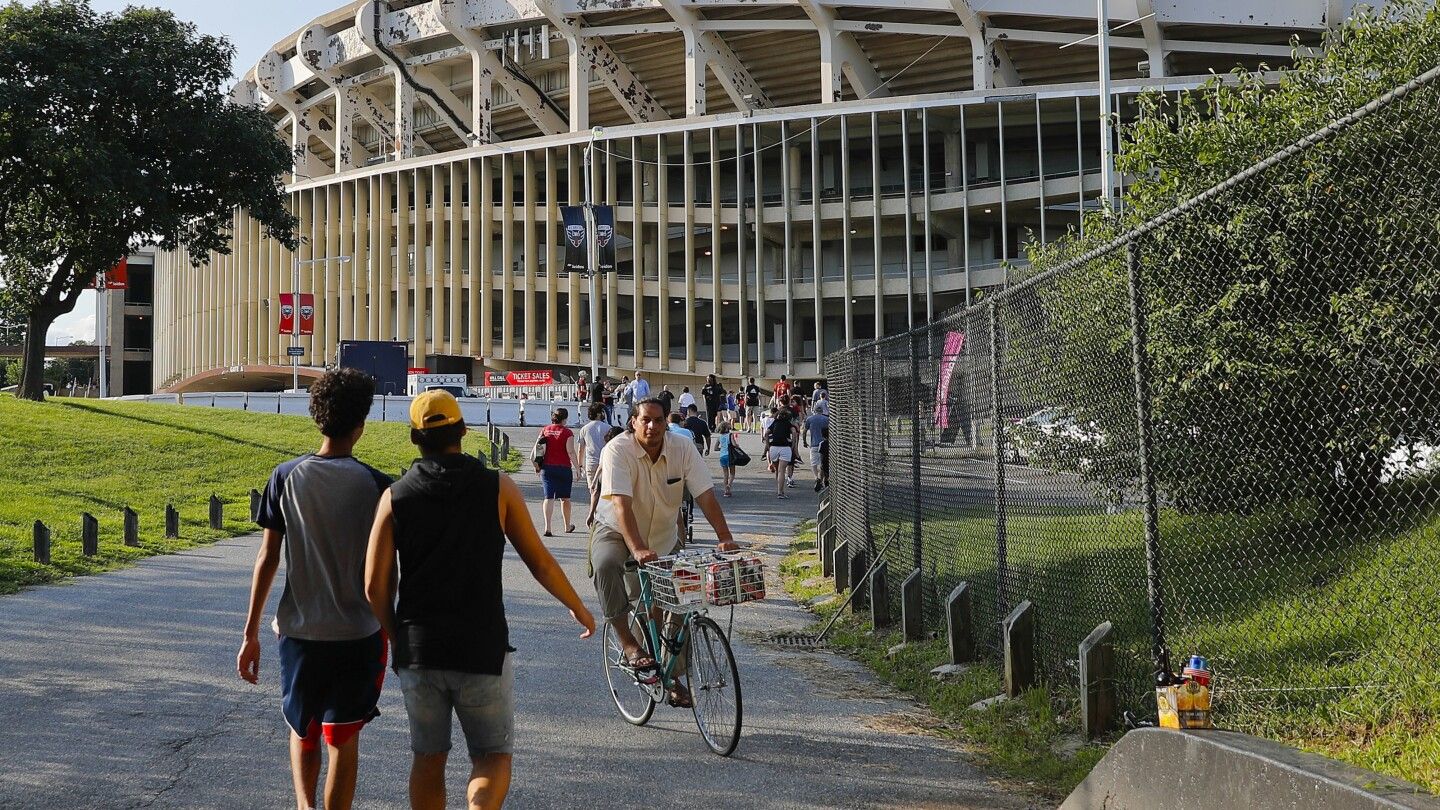 RFK Stadium site provision removed from federal spending bill, a blow to the Commanders and NFL