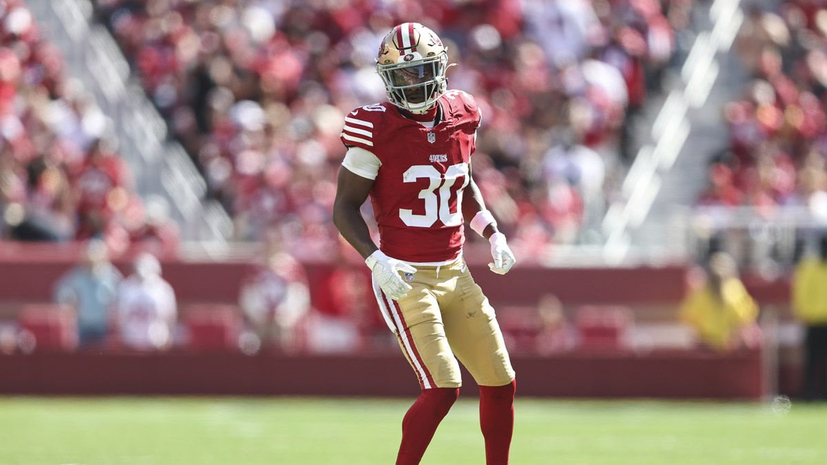 49ers activate Odum for clash vs. Packers, place Ferrell on IR