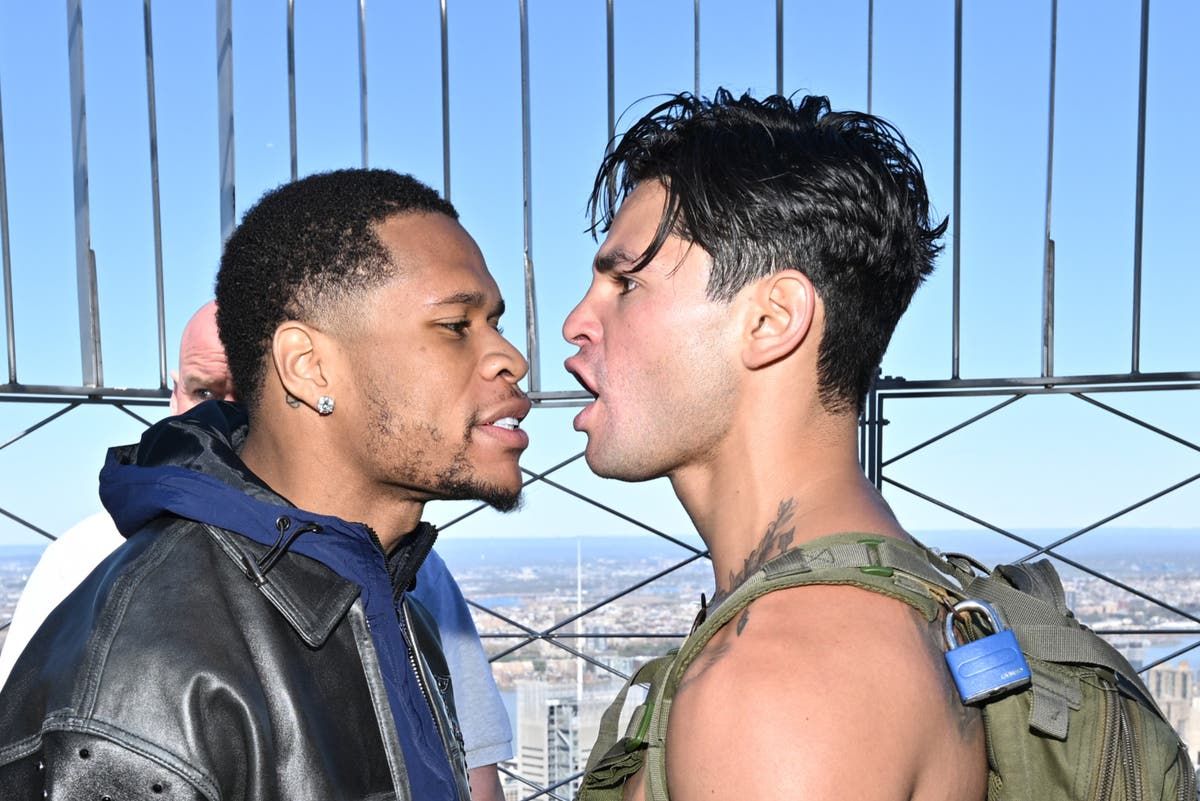 Devin Haney vs Ryan Garcia LIVE