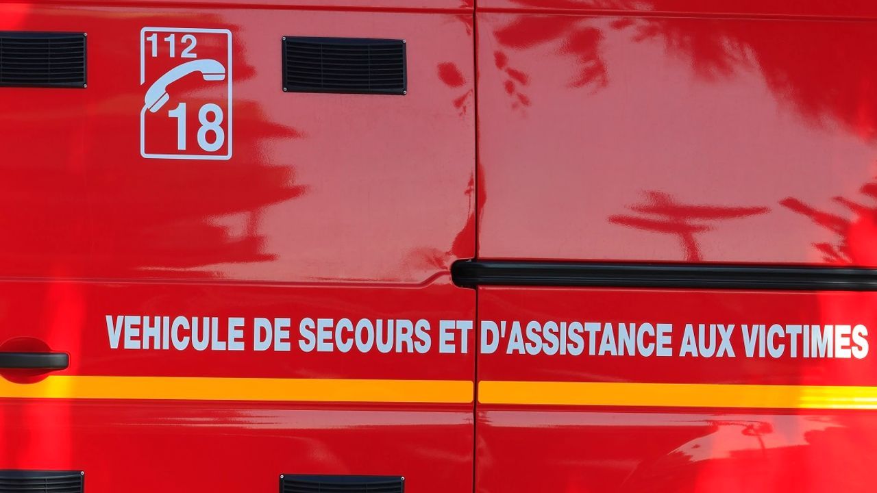 Un balcon s'effondre à Paris, deux blessés graves