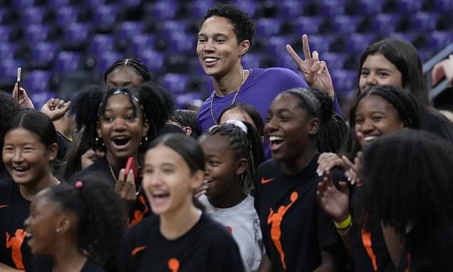 Brittney Griner makes her WNBA return in Phoenix Mercury's season-opener five months after release