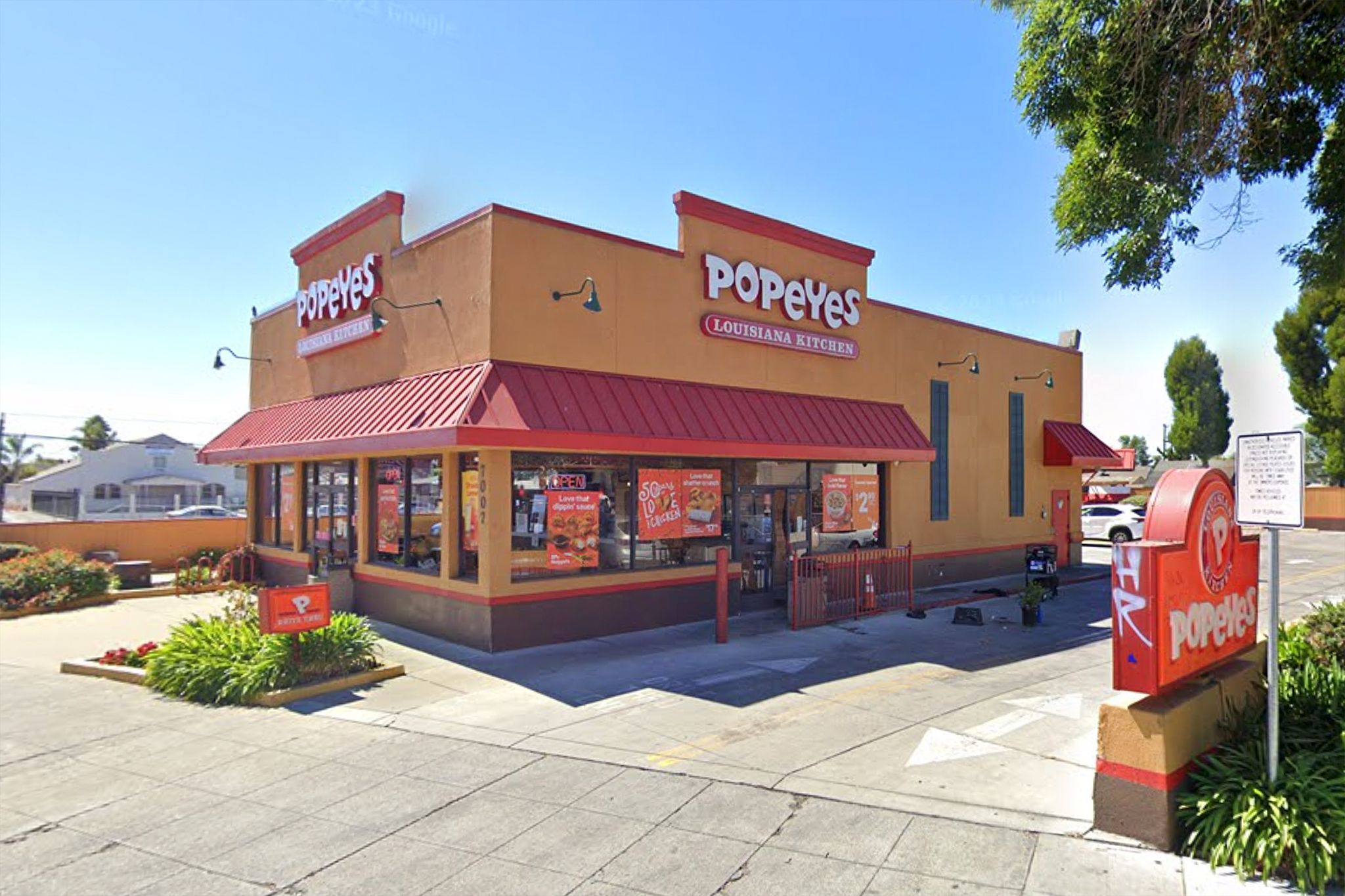 Child labor claims at Oakland Popeyes fuel shutdown, strike