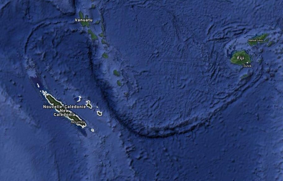 Après un séisme de magnitude 7,1, la menace d'un tsunami écartée