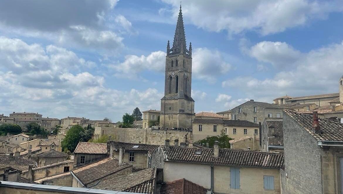 Grave accident au rallye national de Saint-Émilion