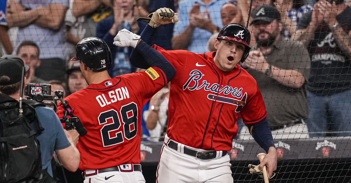 Braves roll out the regulars against Logan Gilbert in bullpen game