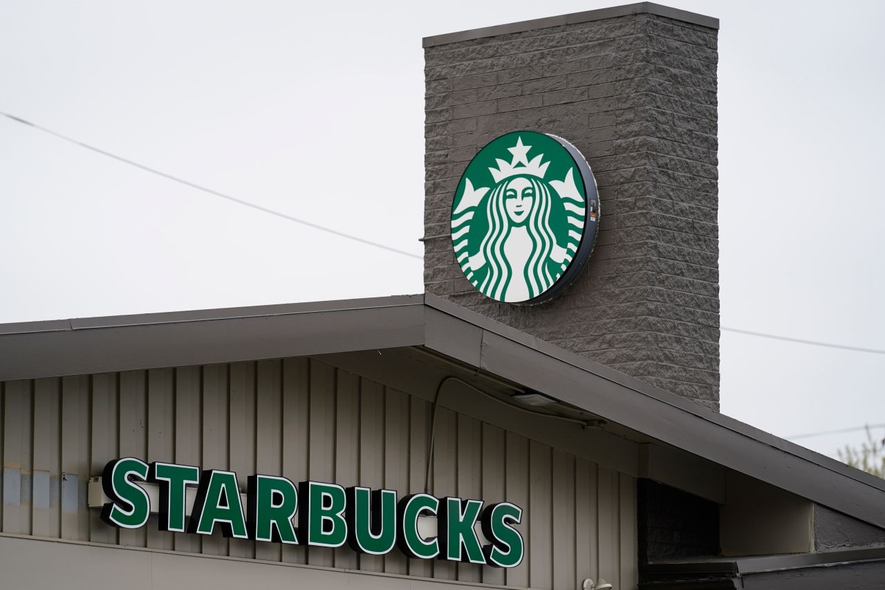 Customers unhappy about new Starbucks nugget ice