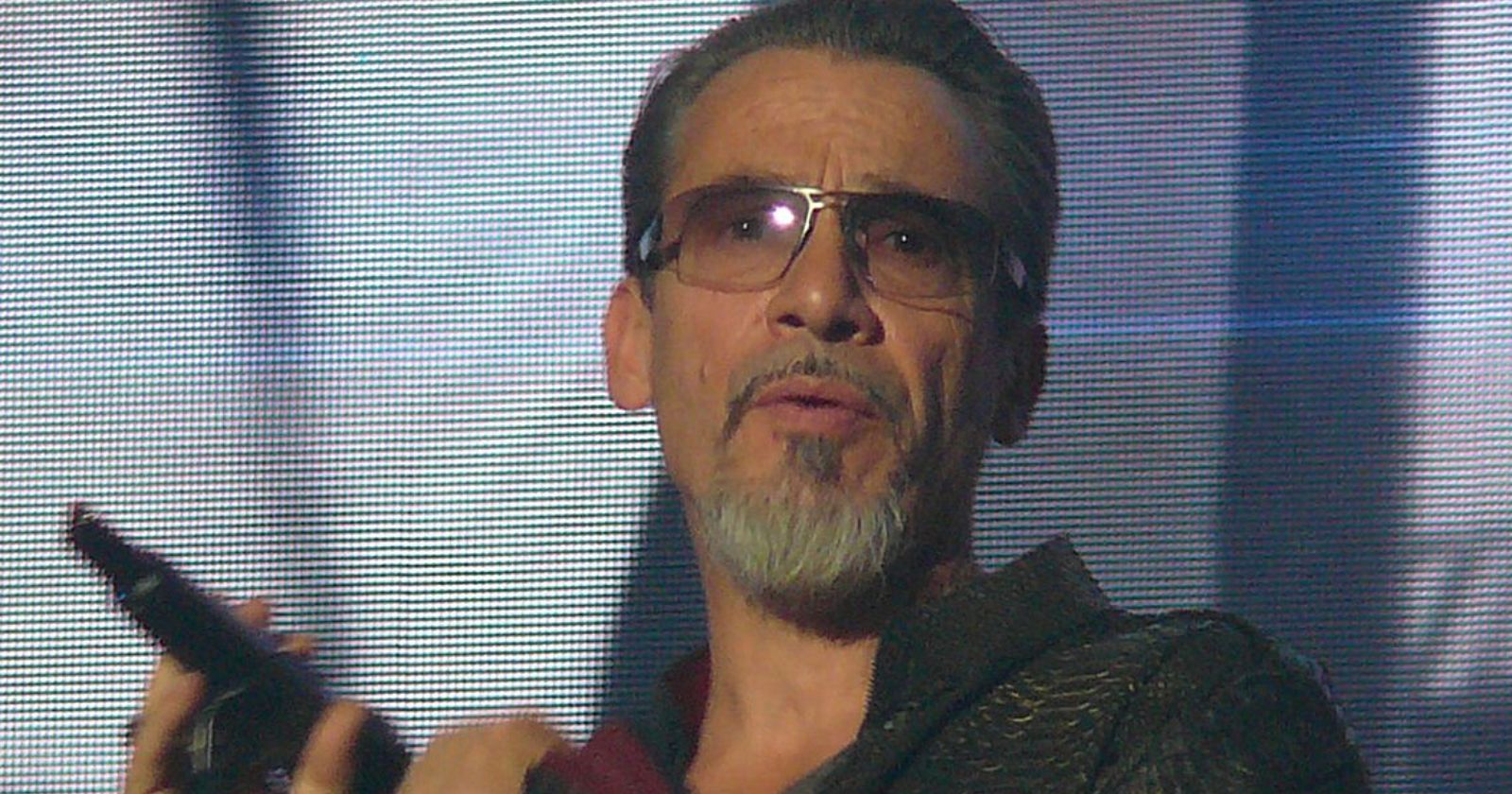 Florent Pagny ne mangera plus de viande et renonce à son élevage de vaches