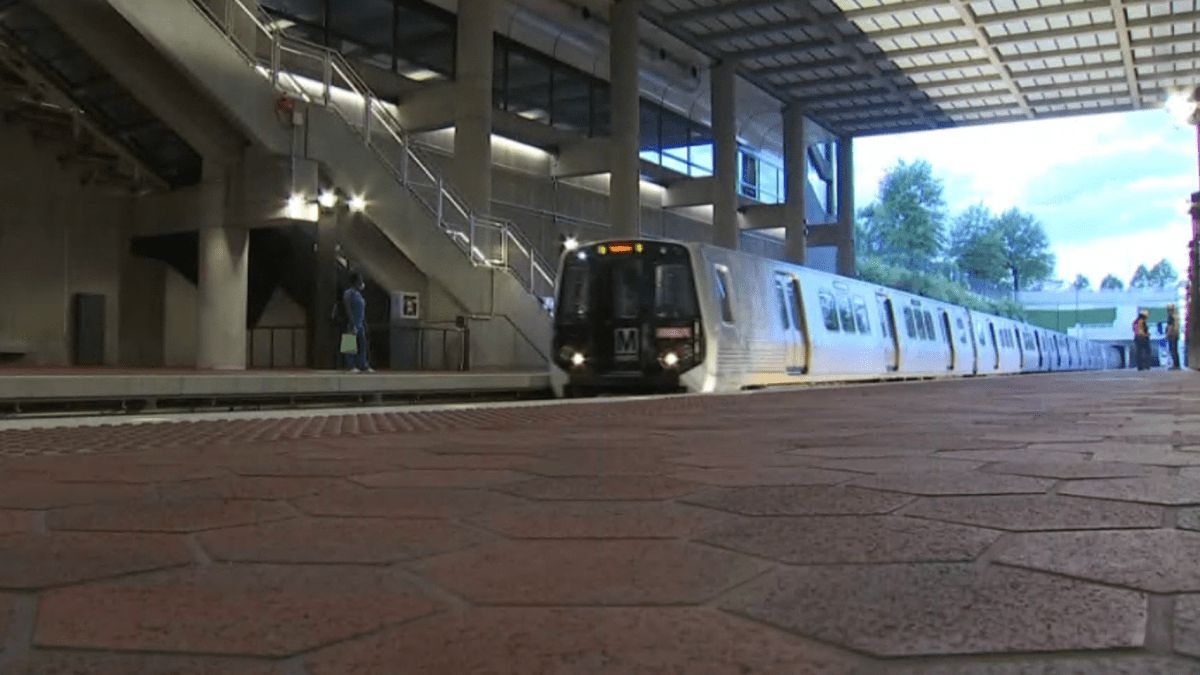 Metro warns of $750M budget gap; service cuts, fare hikes possible