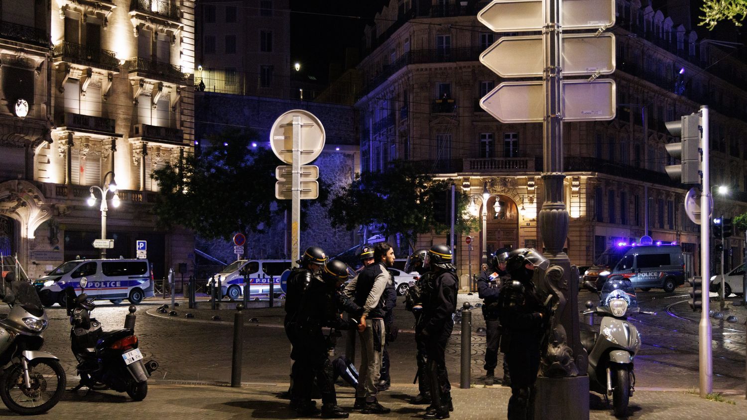 Violences policières à Marseille : quatre policiers de la BAC présentés au juge d'instruction, le parquet demande leur détention provisoire