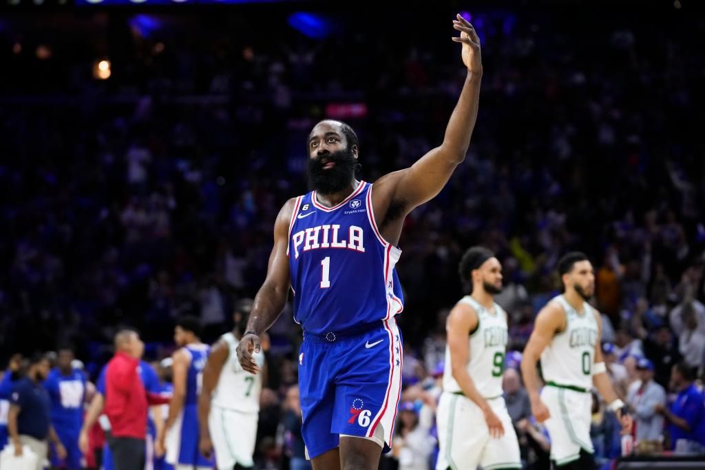 James Harden removes 76ers from Twitter bio, picture