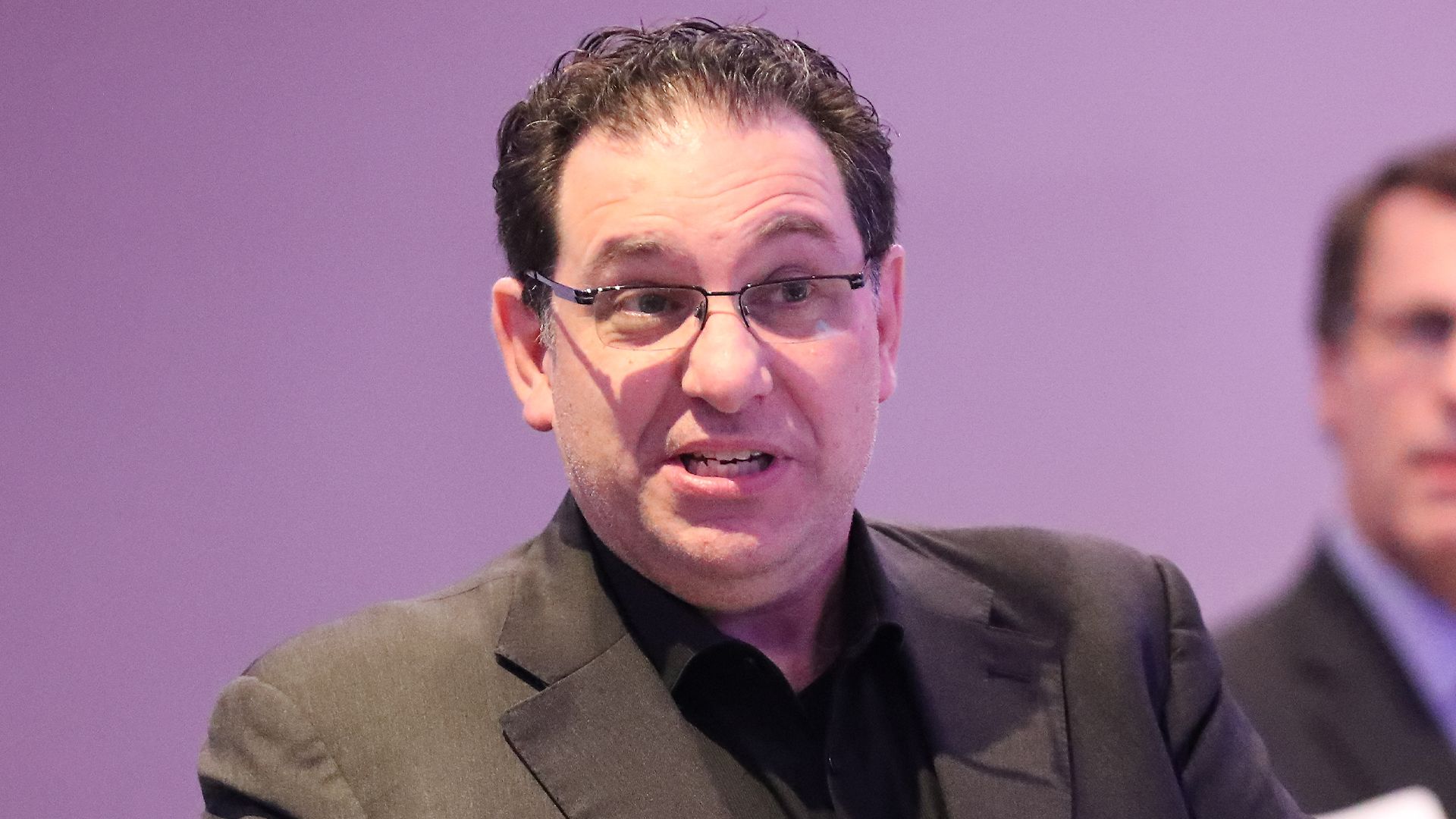 Kevin Mitnick dead at age 59: Hacker who landed on FBI’s most wanted list & wrote book about it dies after cancer battle