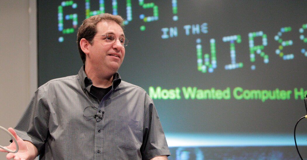 Kevin Mitnick, Hacker Who Eluded Authorities, Is Dead at 59