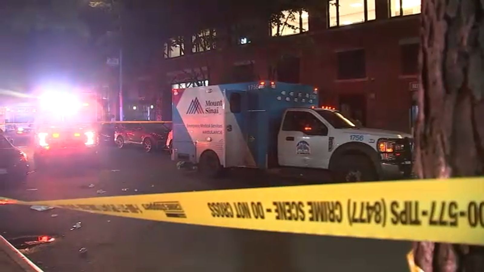 EMT stabbed by man in ambulance outside Mount Sinai West in Manhattan