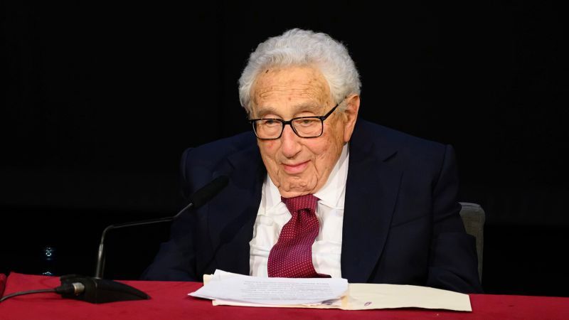 Xi meets Kissinger the same week US climate envoy Kerry was in China