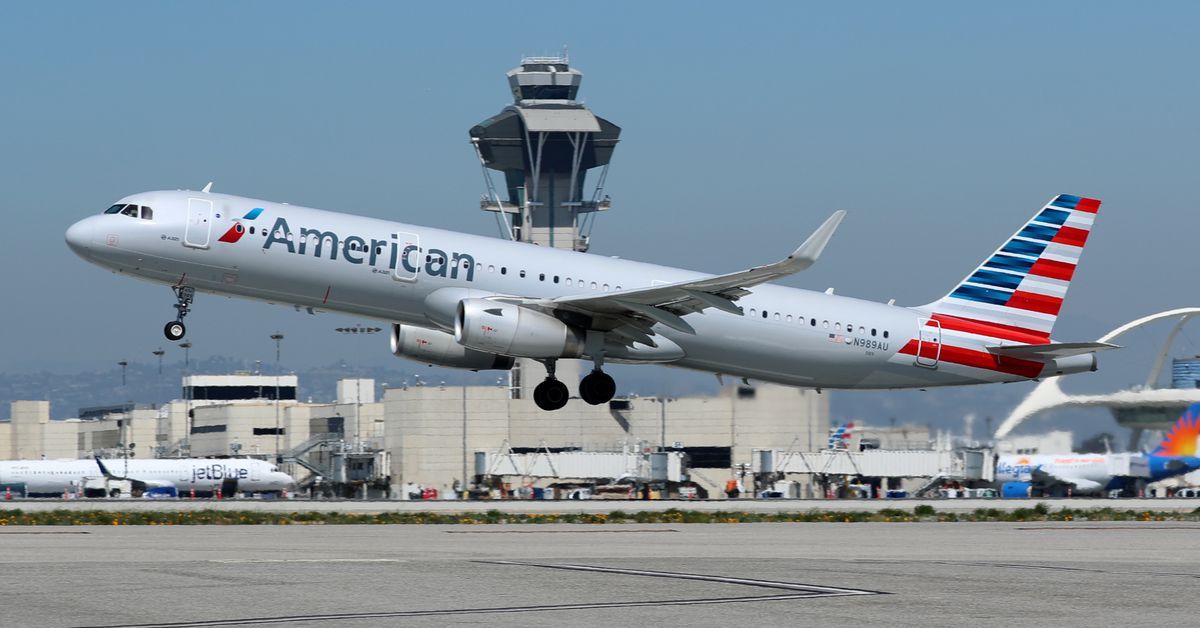 American Airlines earnings outlook disappoints, shares fall