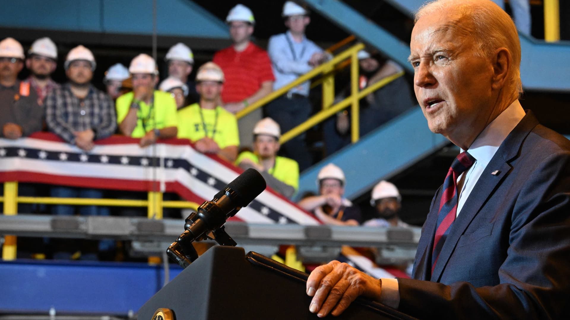 White House makes Bidenomics push amid low poll numbers