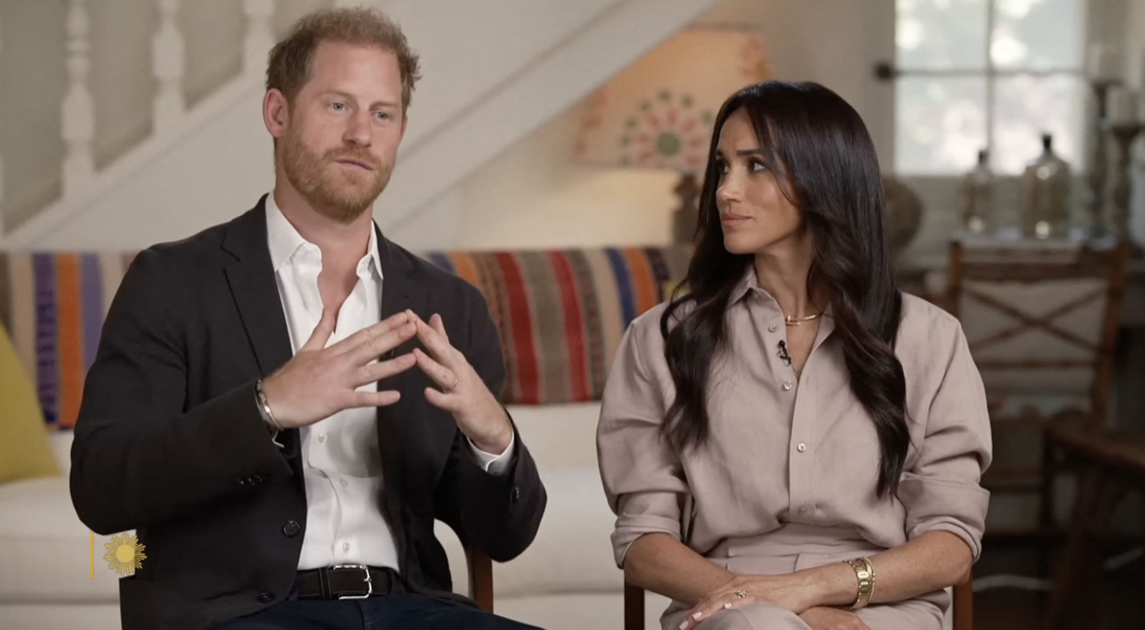 Meghan Markle en Colombie : cet ordre discret à peine murmuré lancé à son mari Harry en public