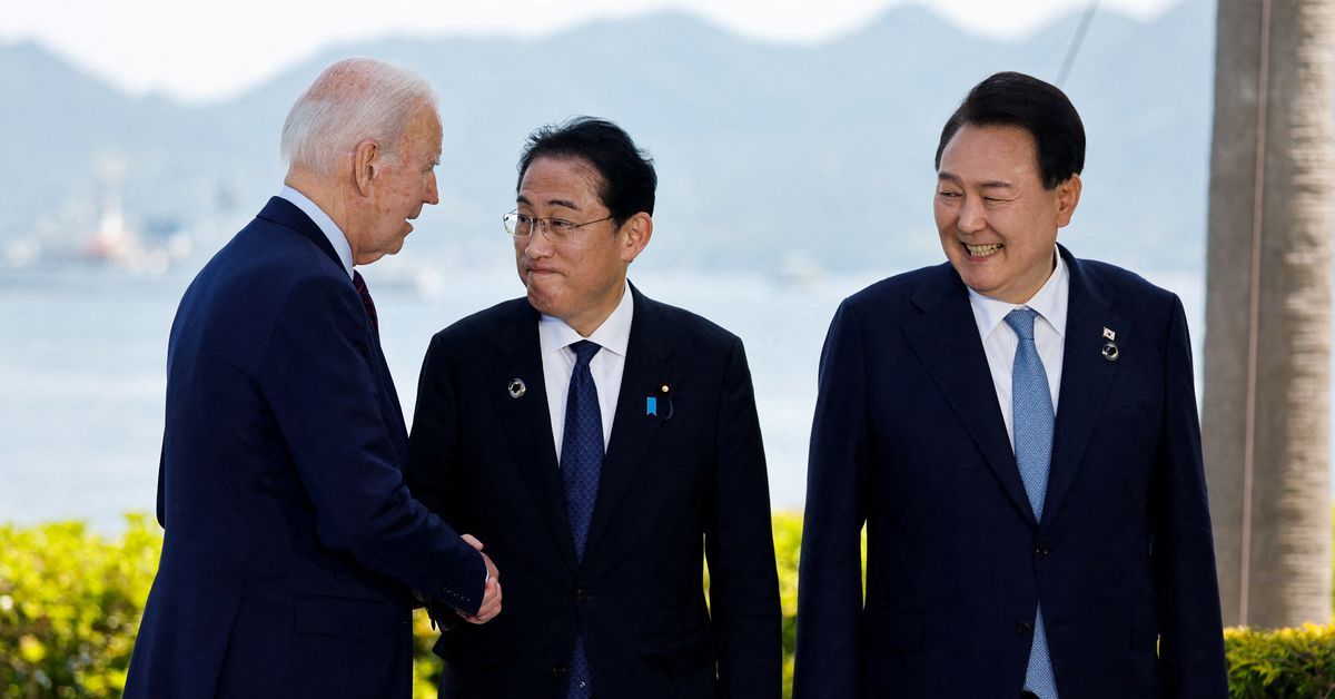 Biden invites Kishida, Yoon to meet in Washington