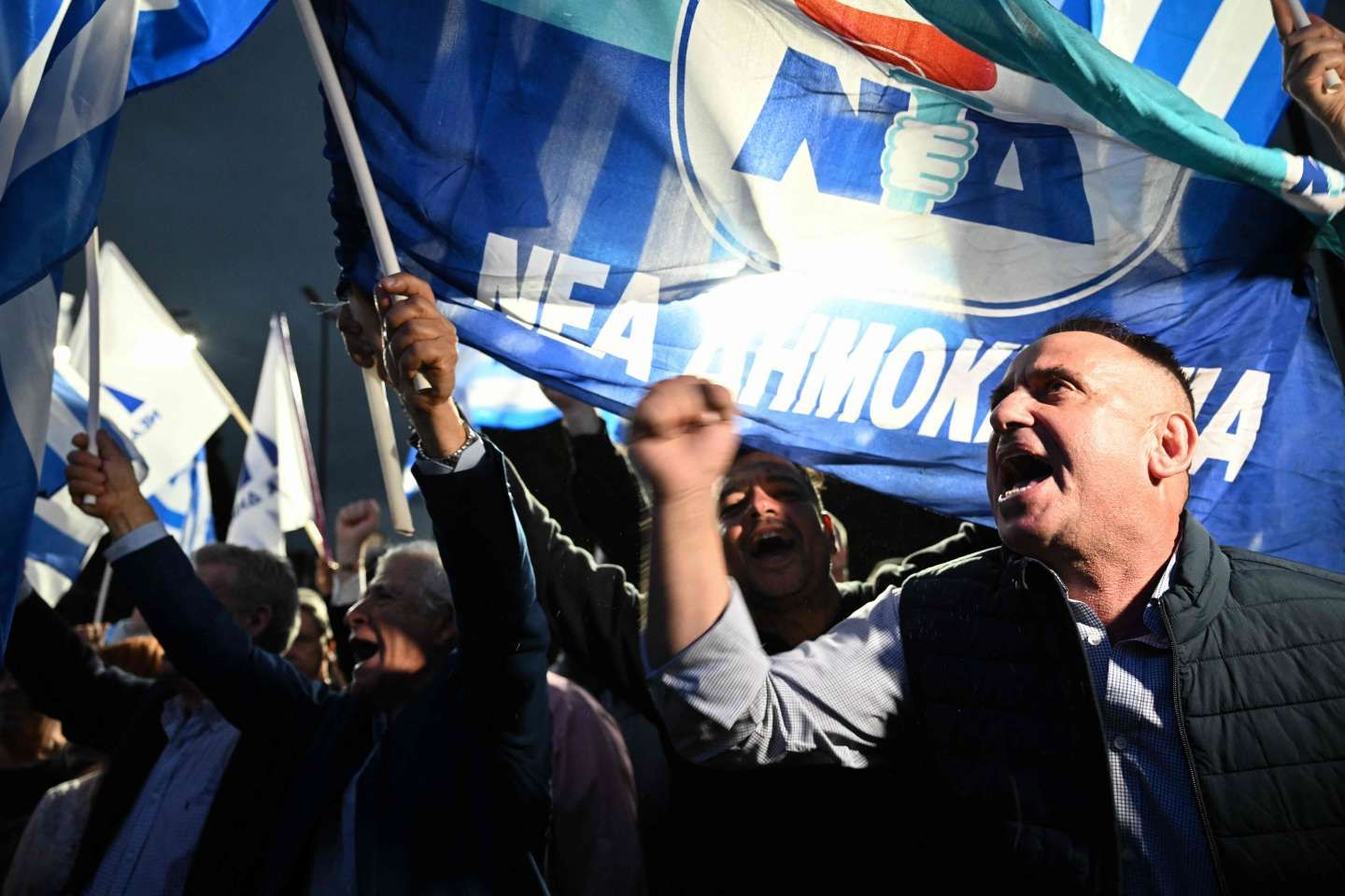 Grèce : la droite de Kyriakos Mitsotakis en tête des élections, selon des résultats partiels