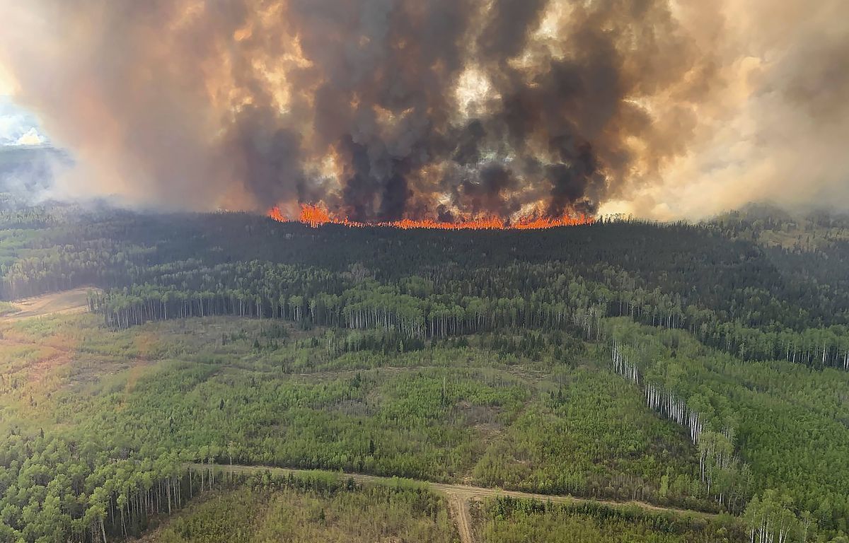 Canada : Depuis quinze jours, les incendies dévorent l’Alberta et touchent d’autres provinces