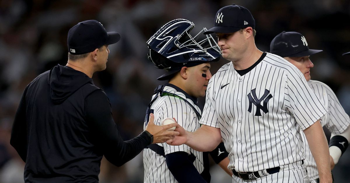 Mariners flat again in snoozy loss to Yankees, 3-1