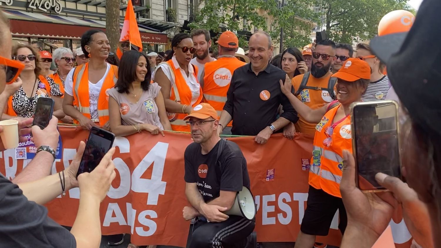 "Rockstar", "rassembleur", "accessible" ... après l'ère Laurent Berger, des militants CFDT dithyrambiques