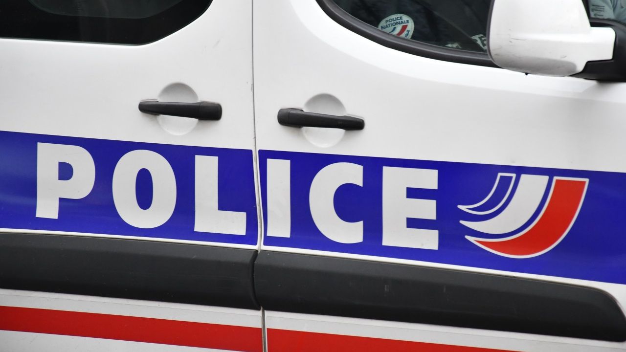 Près de Lyon : un adolescent en urgence absolue après avoir reçu des coups de machette