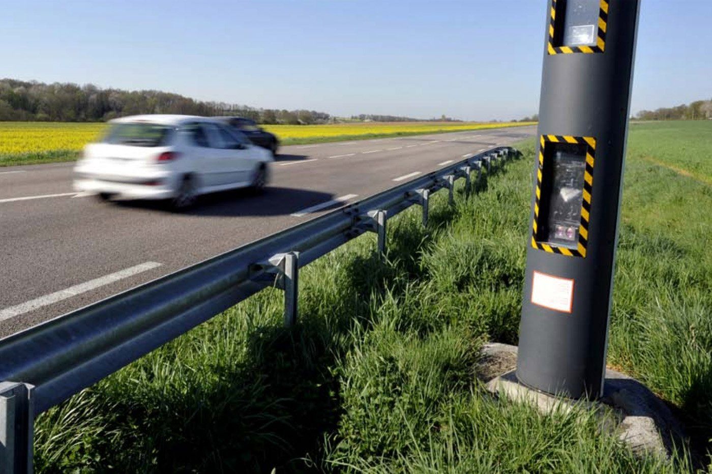 Bye-bye les amendes : voici le tableau officiel des marges d’erreur des radars en 2024