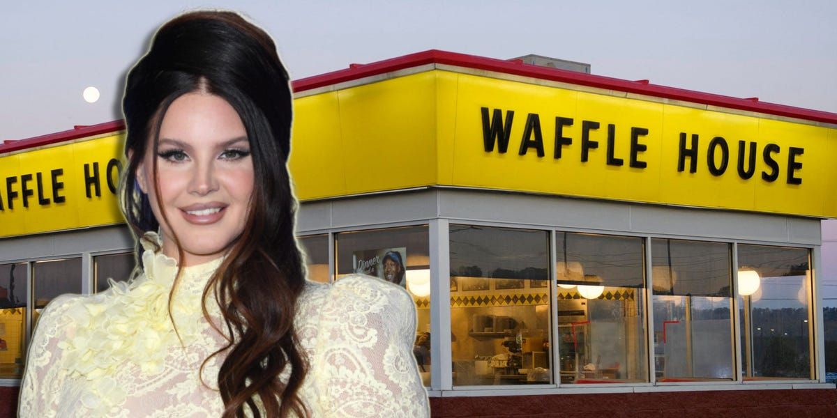 Lana Del Rey Spotted Working at Alabama Waffle House, No One Knows Why