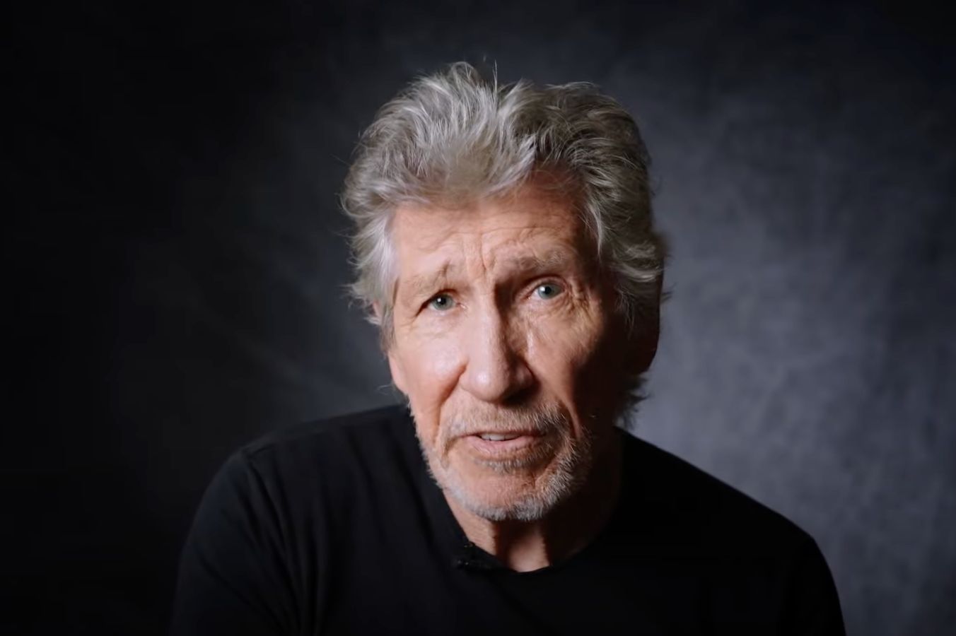 Roger Waters to Release ‘The Dark Side of the Moon Redux’ in October