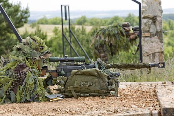 Le ministère des Armées investit dans une technologie qui va améliorer les lunettes de tir de précision