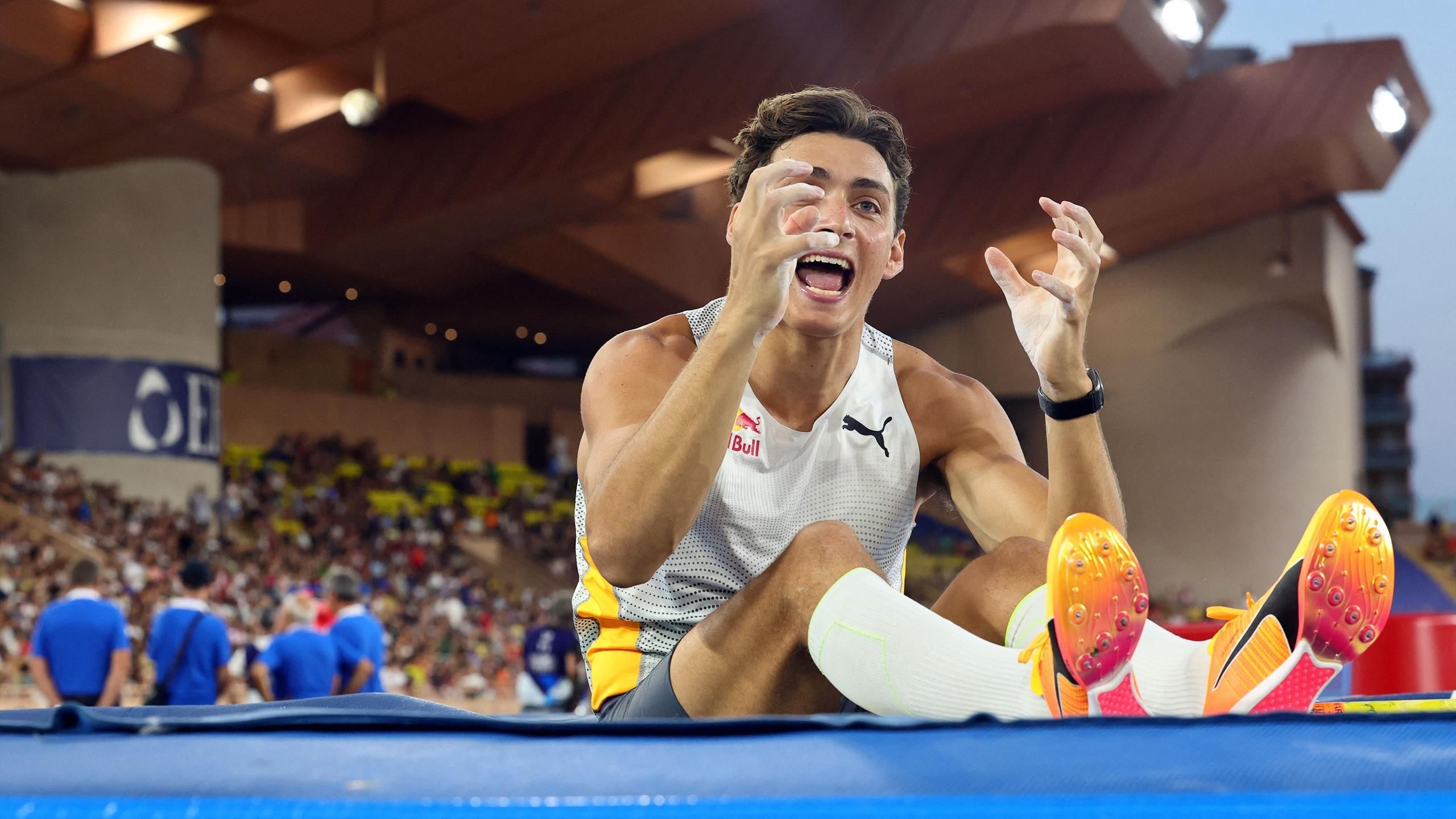 Surprise : Mondo Duplantis battu à Monaco à un mois des Mondiaux, Lavillenie se rate