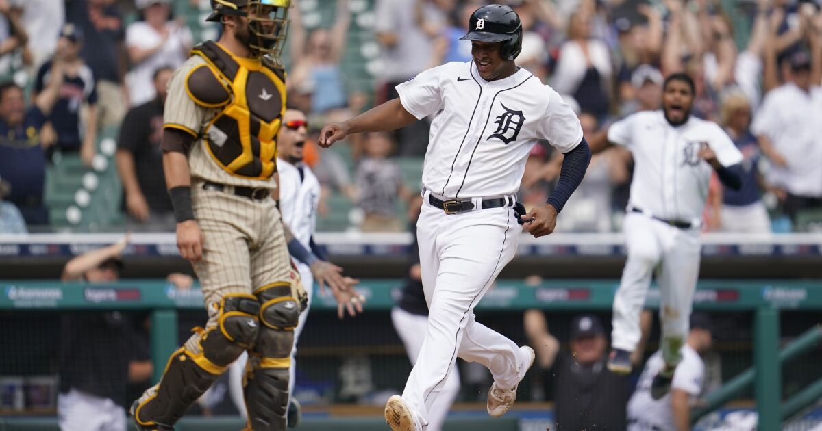 This weekend's Padres-Tigers games will air on 3 different channels. Here's how to watch.