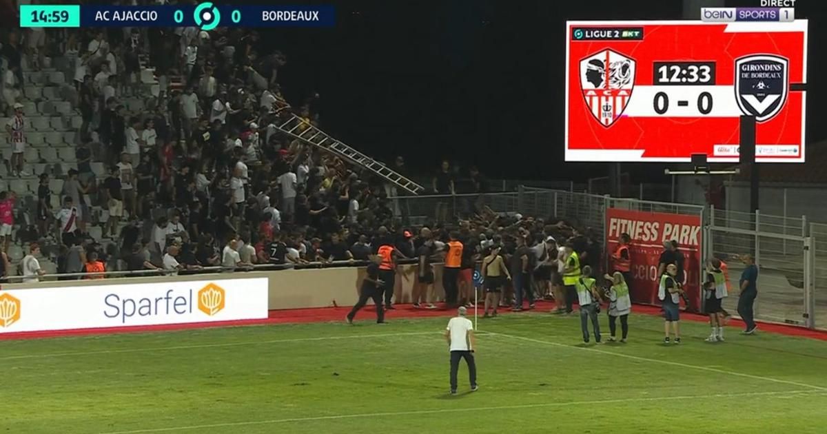 Ligue 2 : le match Ajaccio-Bordeaux interrompu en raison d'une bagarre entre supporters