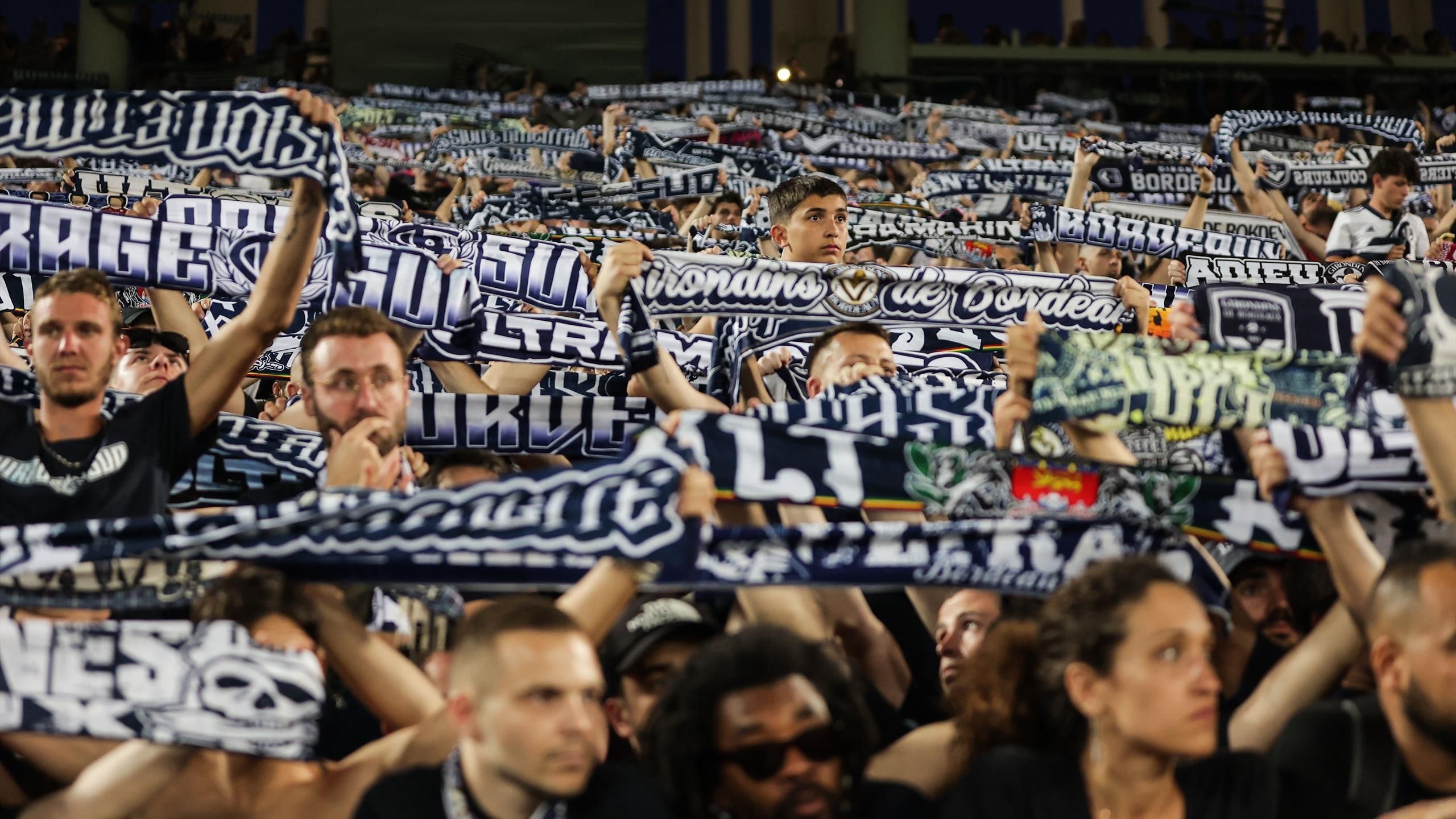 Ligue 2 | Ajaccio et Bordeaux dos à dos (0-0) après un match interrompu par des incidents en tribunes