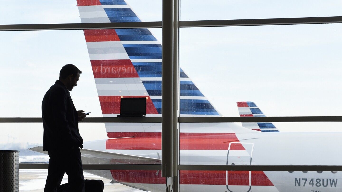 American Airlines expands tech to curb line cutting