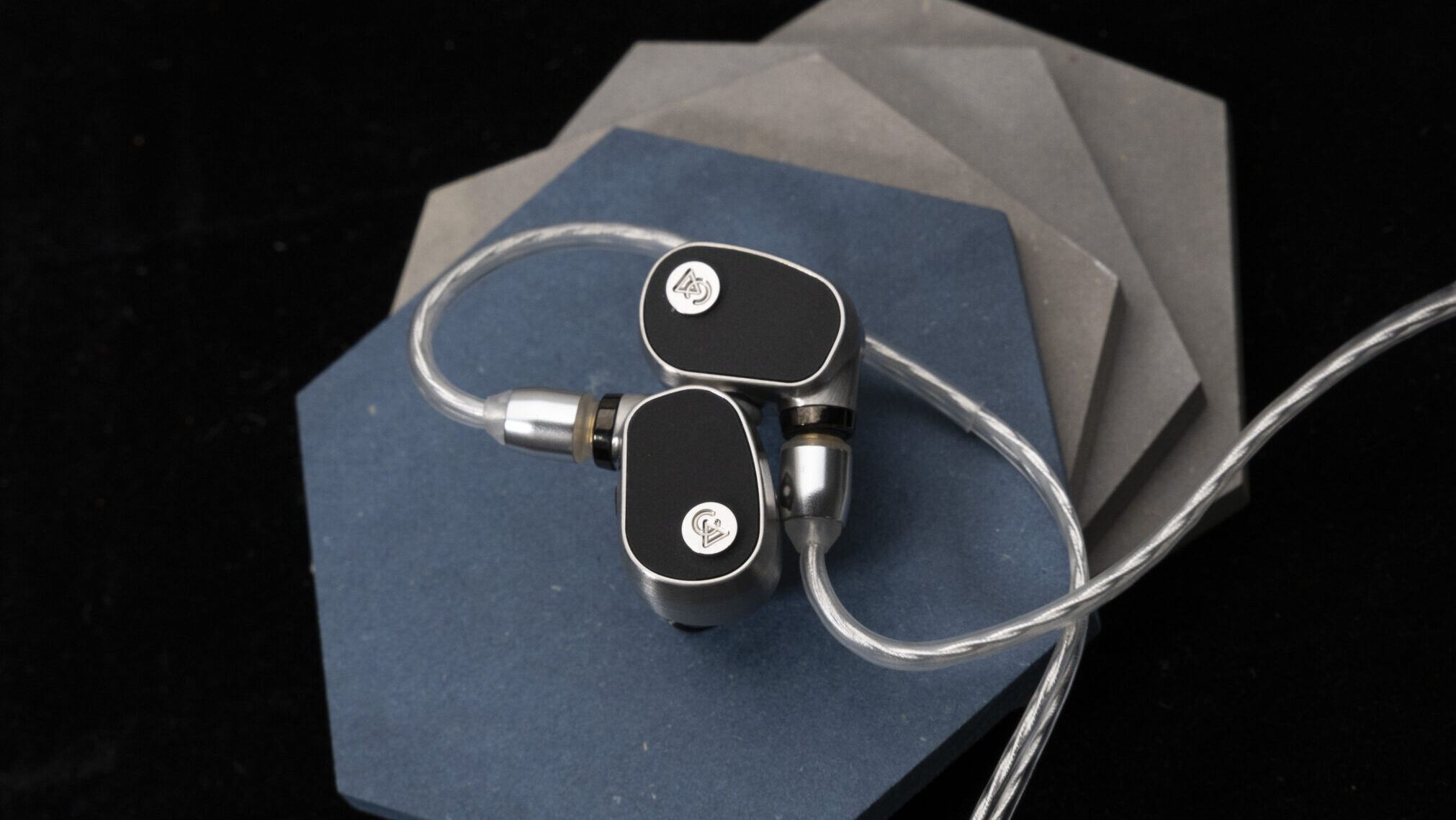 Campfire Audio Black Star 限量版耳機科技藝術融合極致聲音盛宴