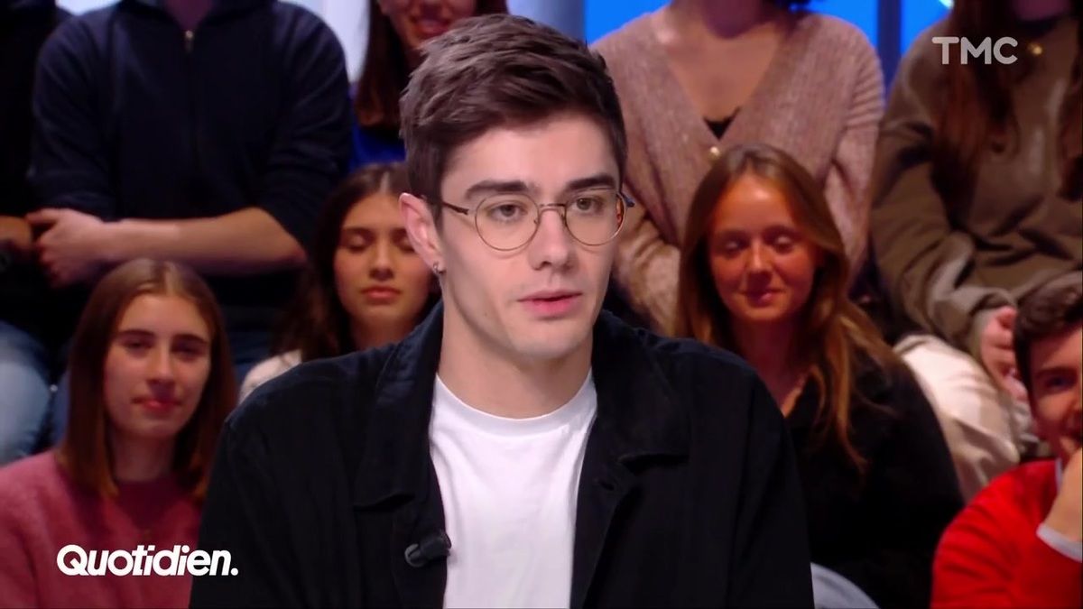 "J’ai passé la nuit avec…" : Axel (Star Academy) prend tout le monde de court sur le plateau de Quotidien