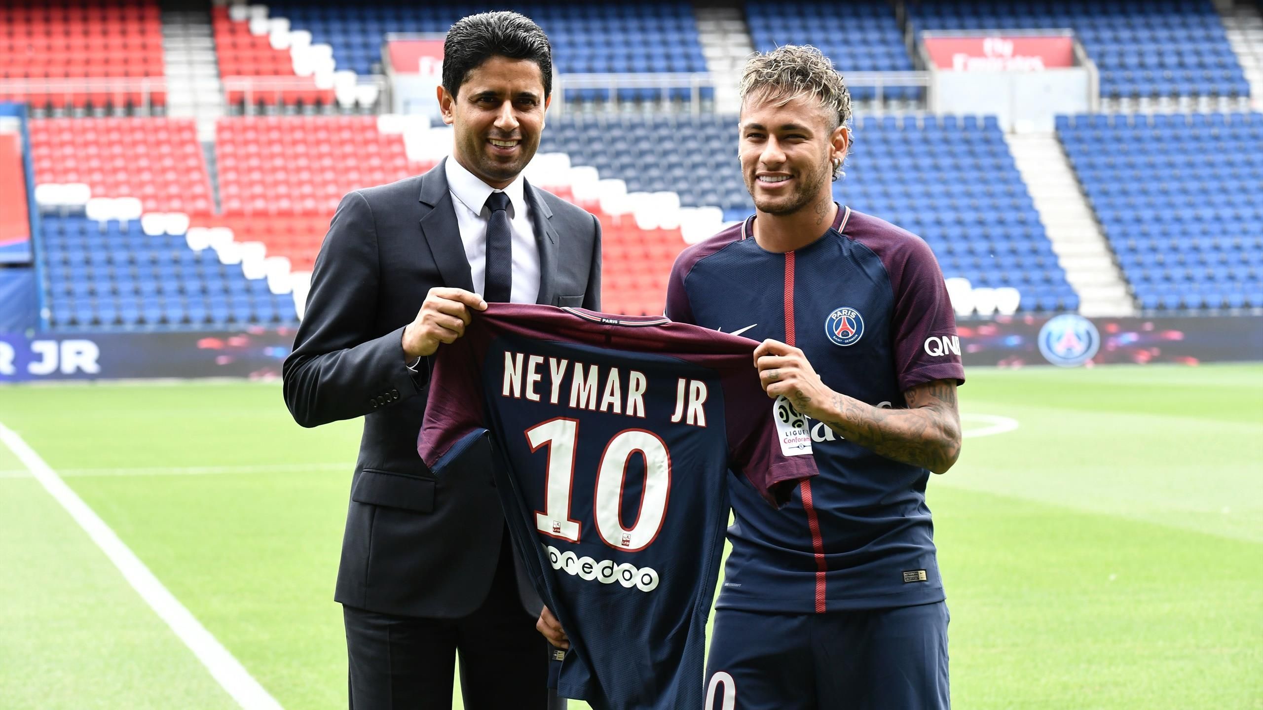 Transfert de Neymar au PSG : le siège du club perquisitionné mi-février par les autorités