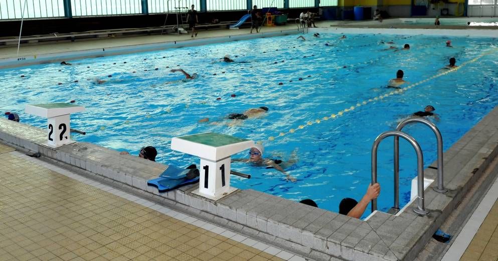 Entre sécheresse et flambée du coût de l'énergie, l'été s'annonce meurtrier pour les piscines publiques du pays d'Arles